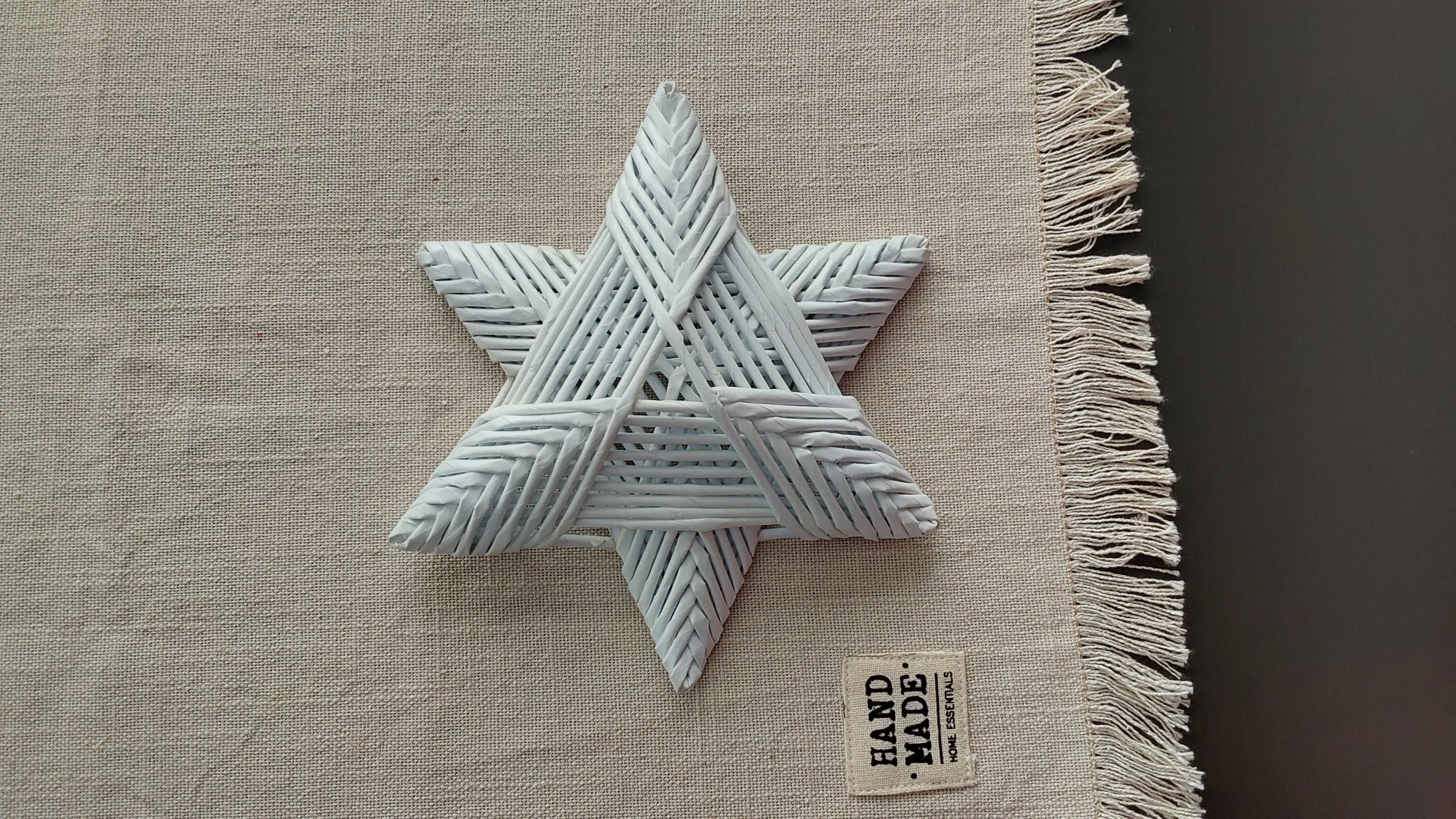 Hvězda nadplétaná